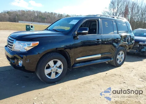 2015 Toyota Land Cruiser V8 from USA, damaged, VIN JTMHY7AJ7F4033834